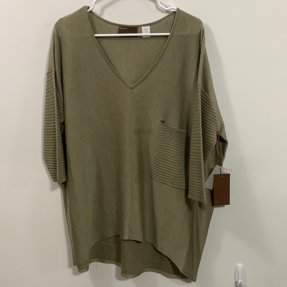 Kerisma Wool blend oversized sweater top, new with tags, slight flaws see below